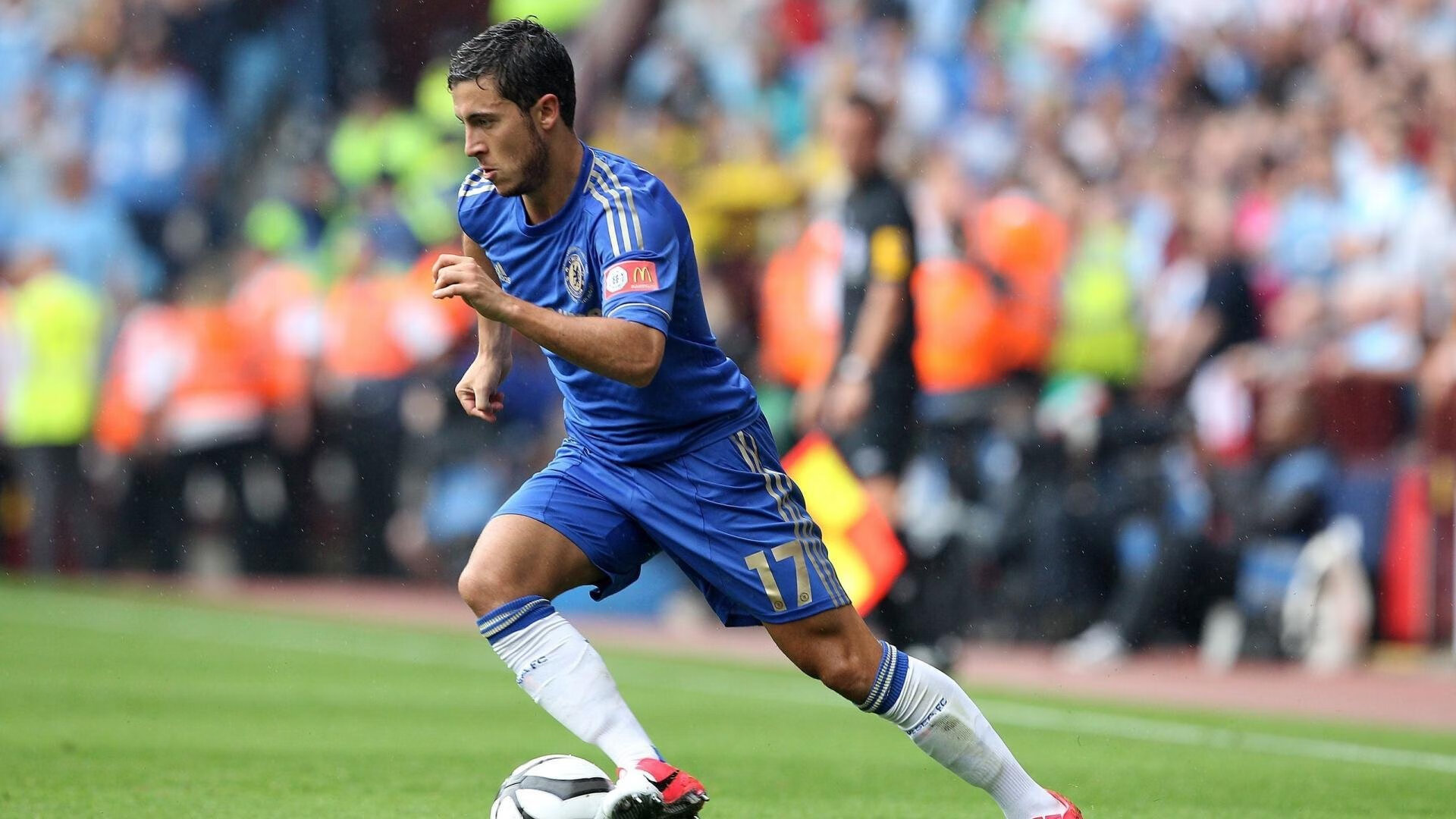 卡普尔的技术与速度，让袋鼠队在重要比赛中占据主动，卡尔美袋鼠皮